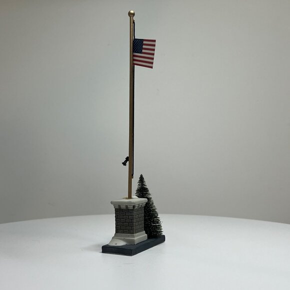 Dept 56 Stars And Stripes Flag Pole General Village Accessory - Picture 3 of 6